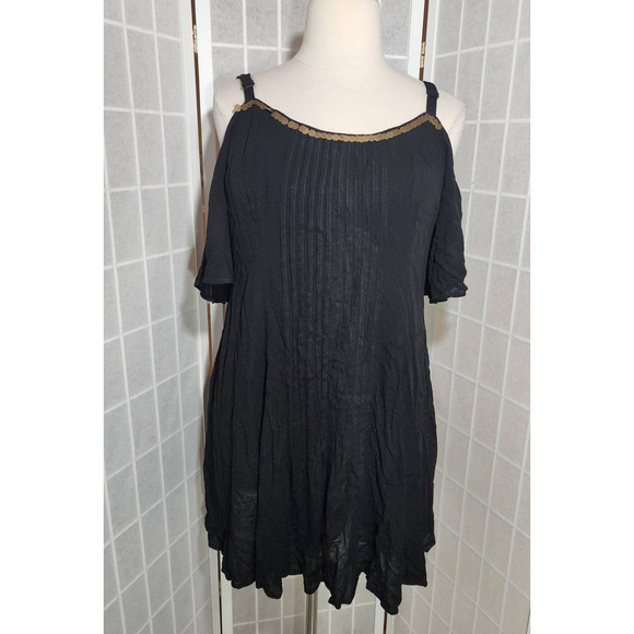 NWT Torrid Black Mini Gauze Cold Shoulder Trapeze Dress Plus Size: 00X (10) - Picture 3 of 4